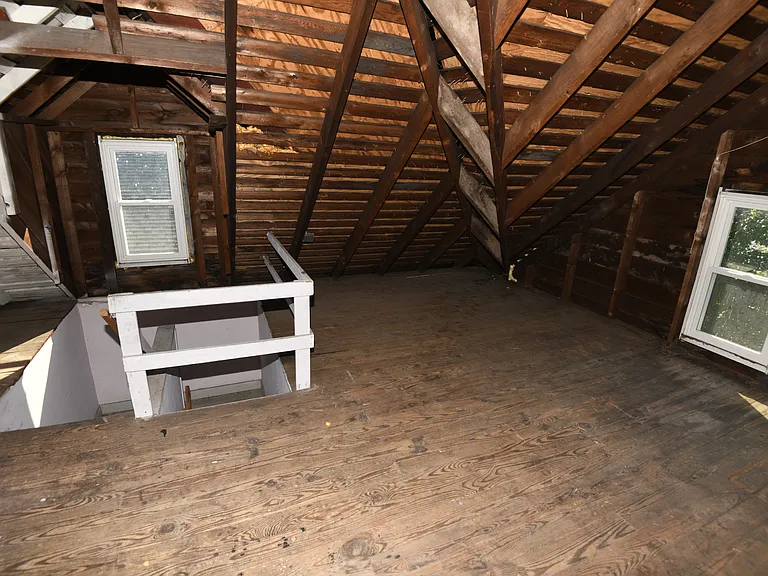 531 Tennyson Ave — Photo 37
