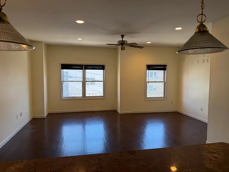 43 Ravine Ave #1 — Photo 10