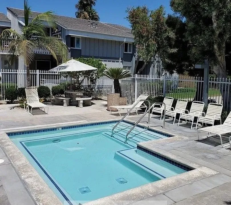 17162 Pch #204