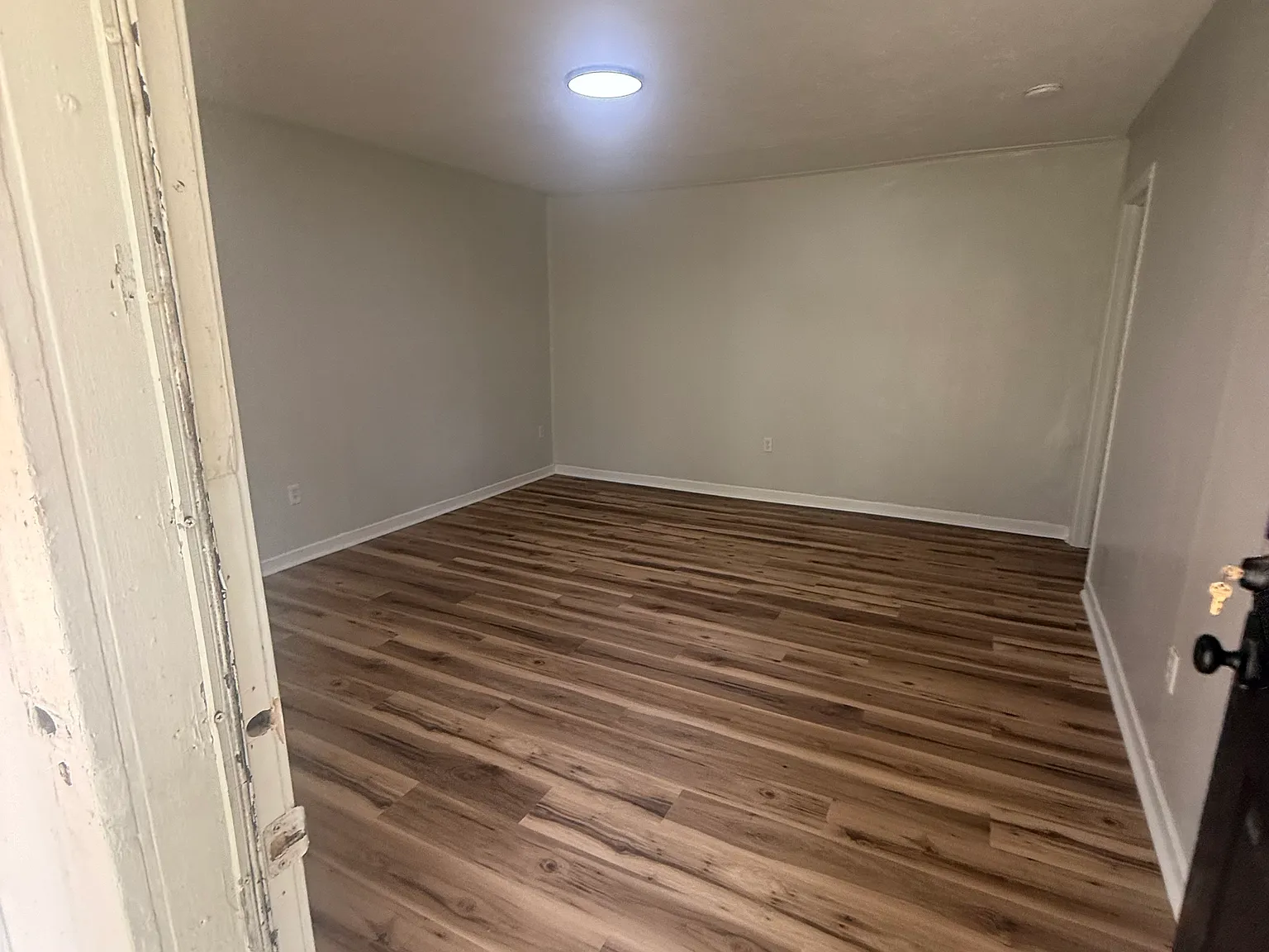 4 bed, 1650 sqft, $1,300 — Photo 2