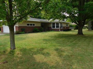 67 Birchwood Ave, Holland, MI 49423