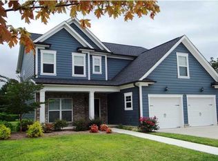 8326 Frontgate Cir, Ooltewah, TN 37363