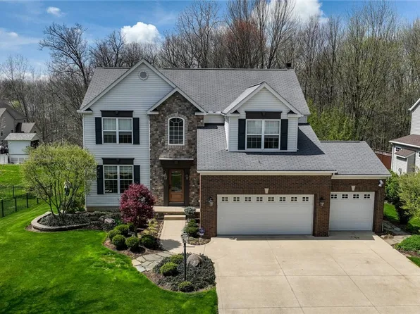 980 Queens Gate Way, Wadsworth, OH 44281