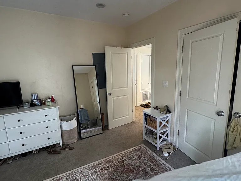25 Lothrop St #1 — Photo 7