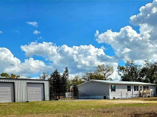 1450 Golden Glow Dr, Ruskin, FL 33570