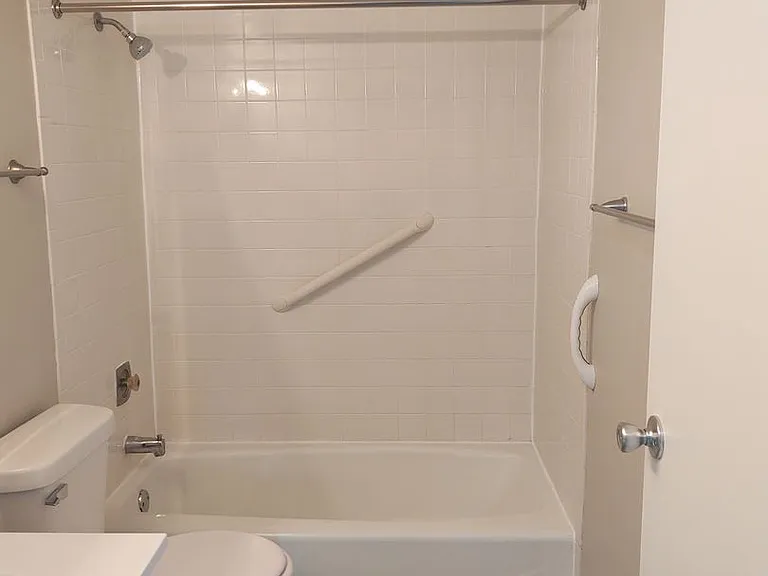 120 Orchard Ct — Photo 9