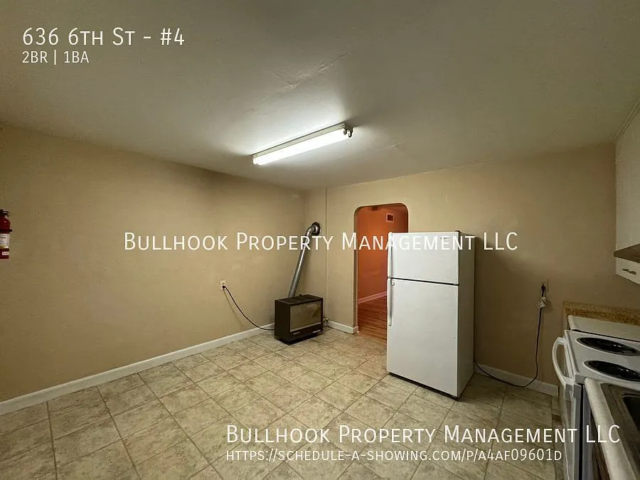 2-Bedroom Havre Apartment Close to Downtown, Schools & Healthcare — Photo 3