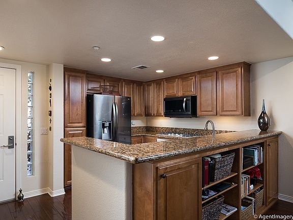 4th image of 301 W G St Unit 134