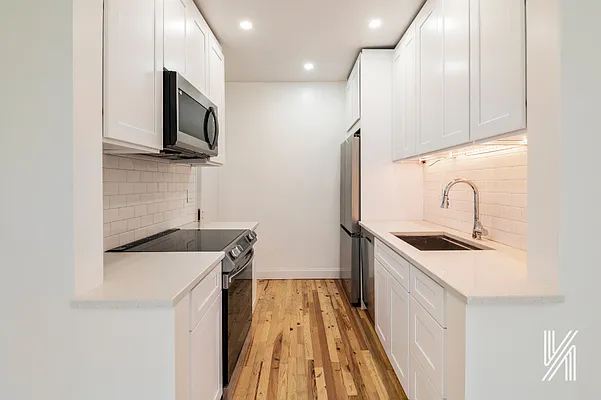 Rented by Compass | media 4