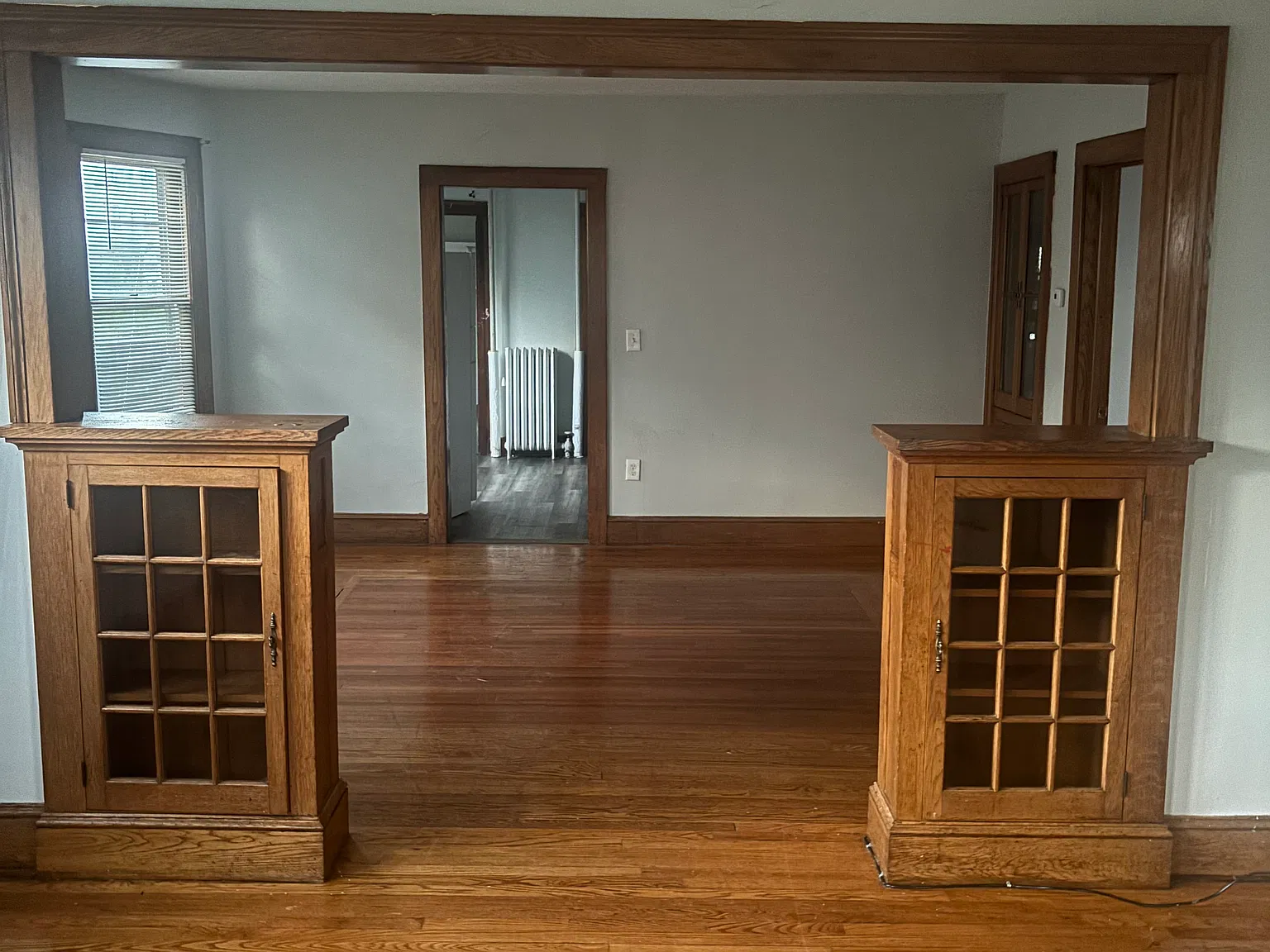 3 bed, 1200 sqft, $1,500 — Photo 2
