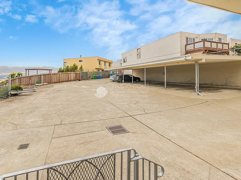 331 Campbell Ave #3 — Photo 11