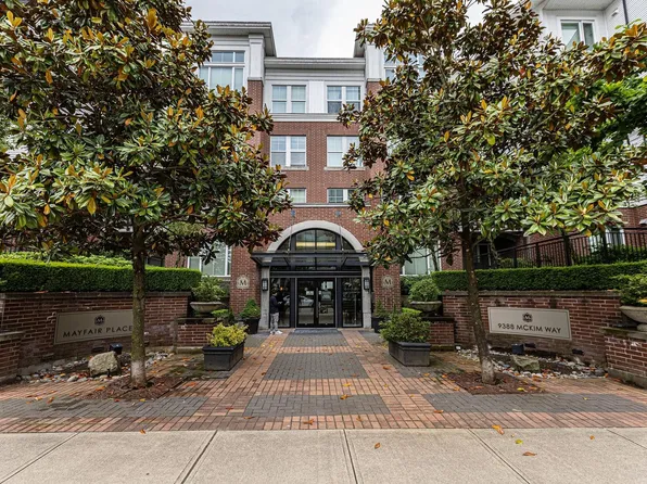 9388 McKim Way #351, Richmond, BC V6X 0J7