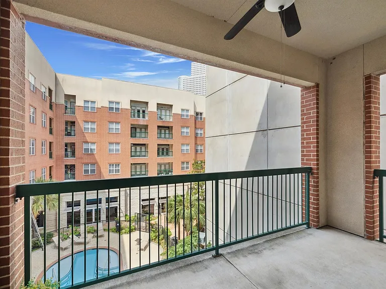 300 Saint Joseph Pkwy #223 — Photo 17