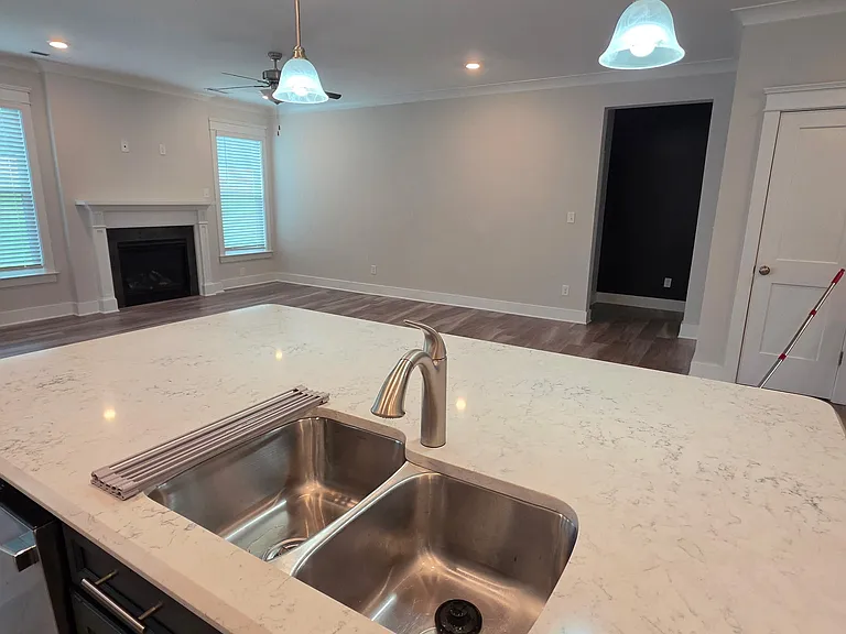 110 Park Place Cir — Photo 4