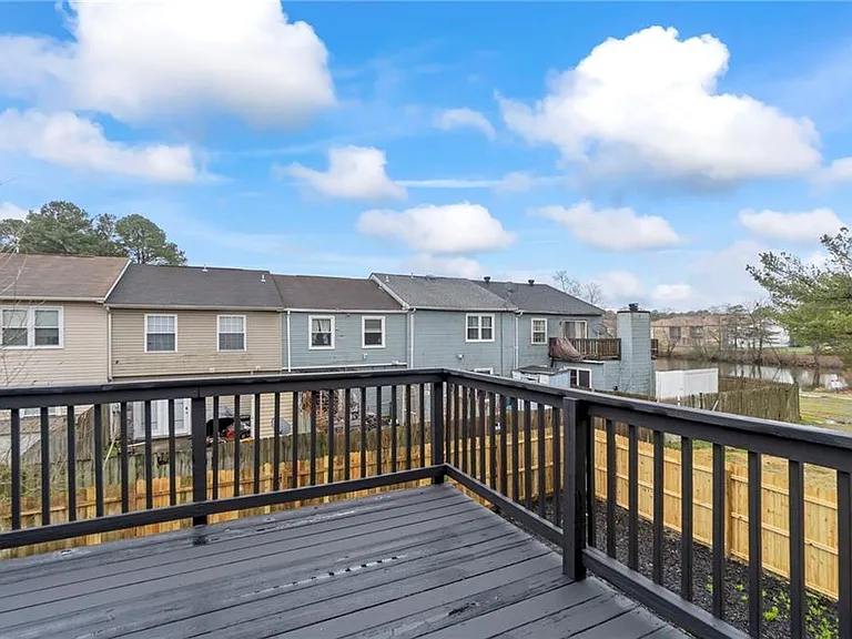 5989 Clear Springs Ct — Photo 25