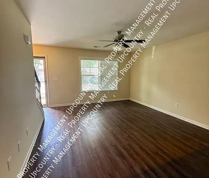 53 Endeavor Cir — Photo 4