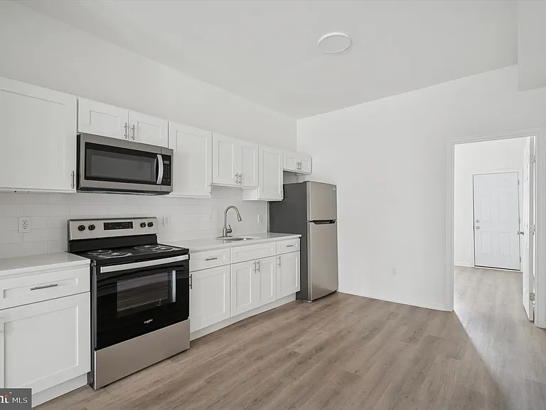 4241 Mantua Ave — Photo 1