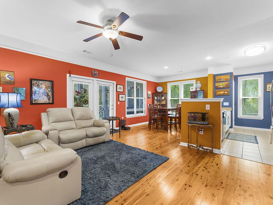 1st image of 2613 Egret Crest Ln #2613