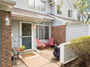 10962 Highland Rd, Bloomington, MN 55438