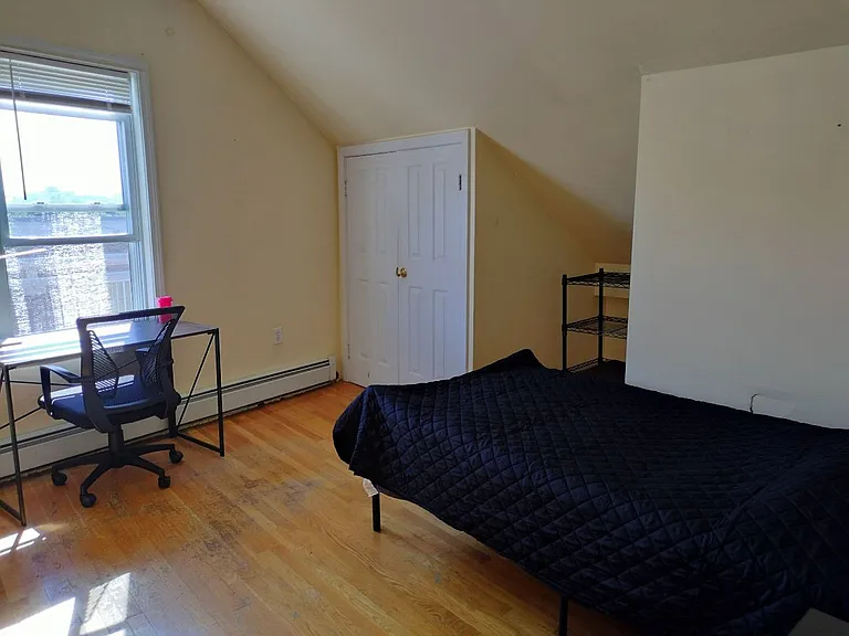 647 Cambridge St #4 — Photo 4