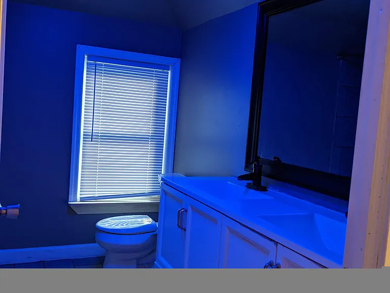 83 Kells Ave #1 — Photo 18
