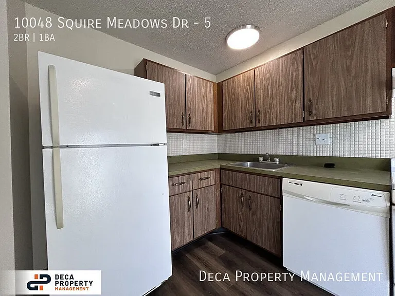10048 Squire Meadows Dr #5 — Photo 6