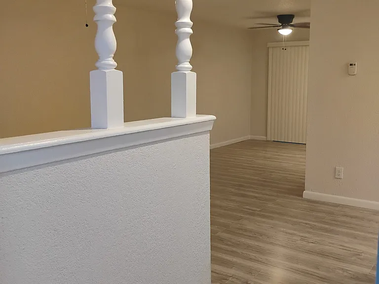 10508 Ashwood Dr #D — Photo 11