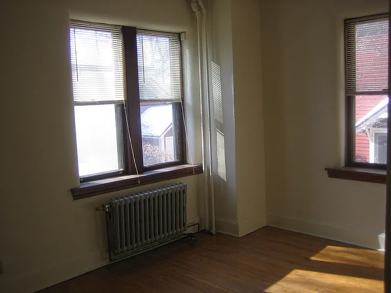 590 Holly Ave — Photo 14