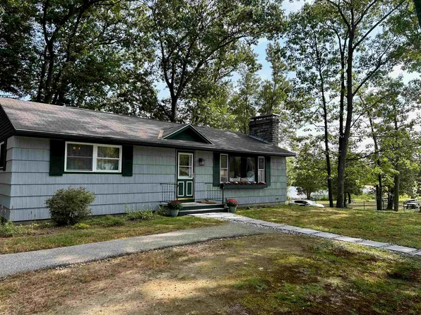 967 Main Street, Laconia, NH 03246