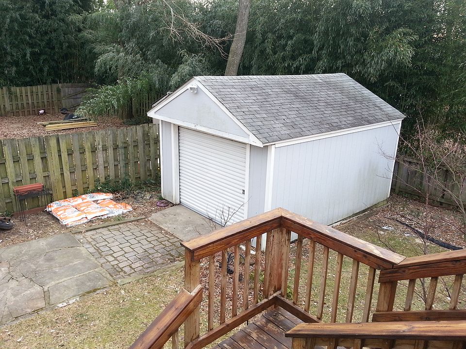 2nd image of 5608 8th Rd N