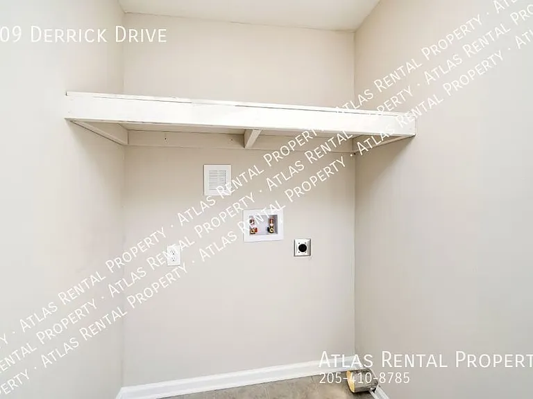 109 Derrick Dr — Photo 27