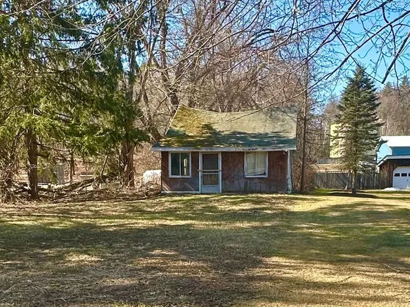 468 W Sand Lake Road, Wynantskill, NY 12198