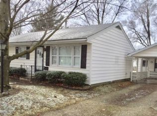 1408 Jackson St, Beardstown, IL 62618