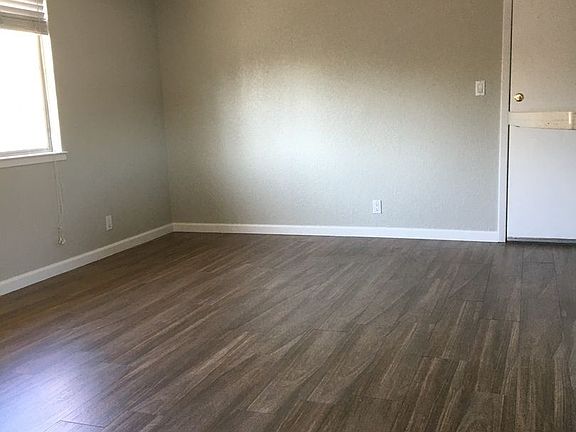 2nd image of 4566 Augustine St Unit C