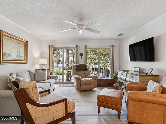 5th image of 800 Mallery St APT 41