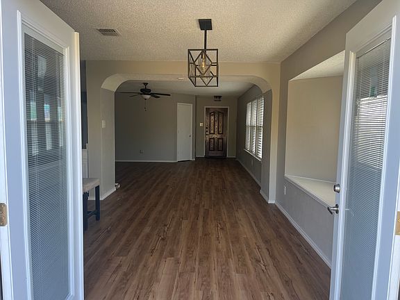 2nd image of 7206 Lake Hawkins Dr