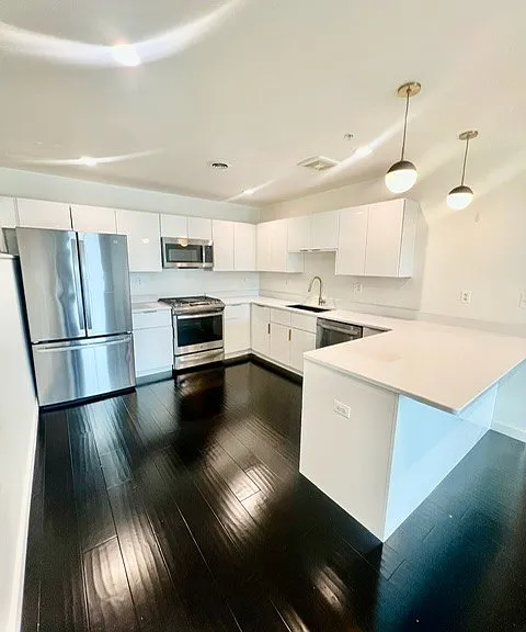301 S Main St #206 — Photo 3