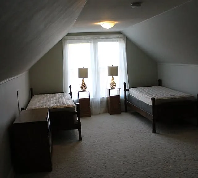 105 Lakeshore Dr NW — Photo 10