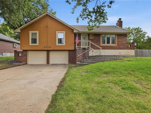 1712 SW 20th St, Blue Springs, MO 64015