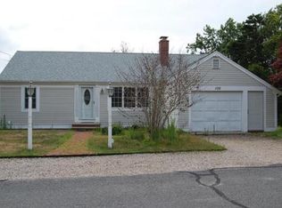 102 Country Cir, South Dennis, MA 02660