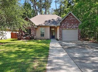 2529 Destin St, Mandeville, LA 70448