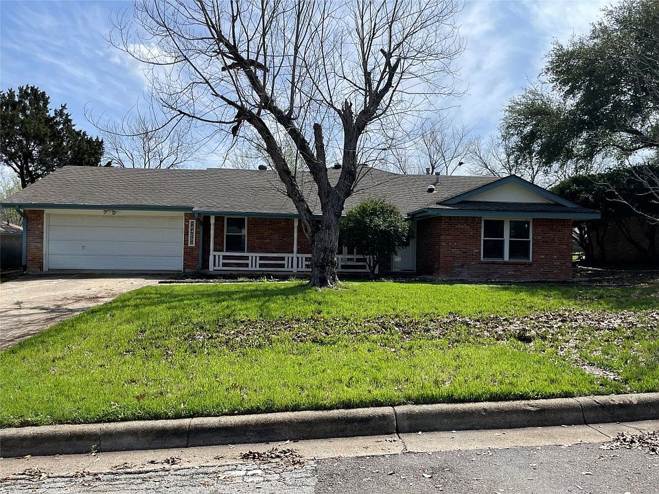 1st image of 6425 Trail Lake Dr