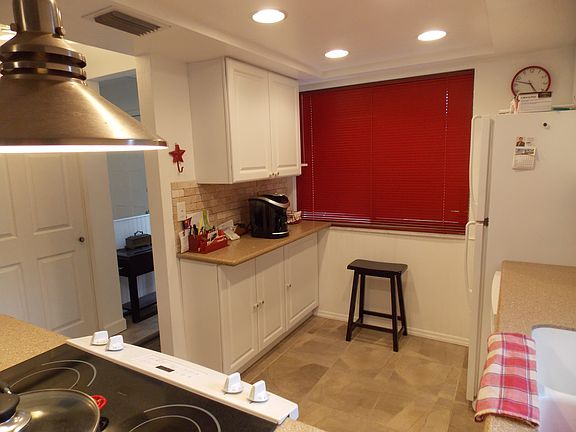 2nd image of 2444 Laurelwood Dr #Unit E