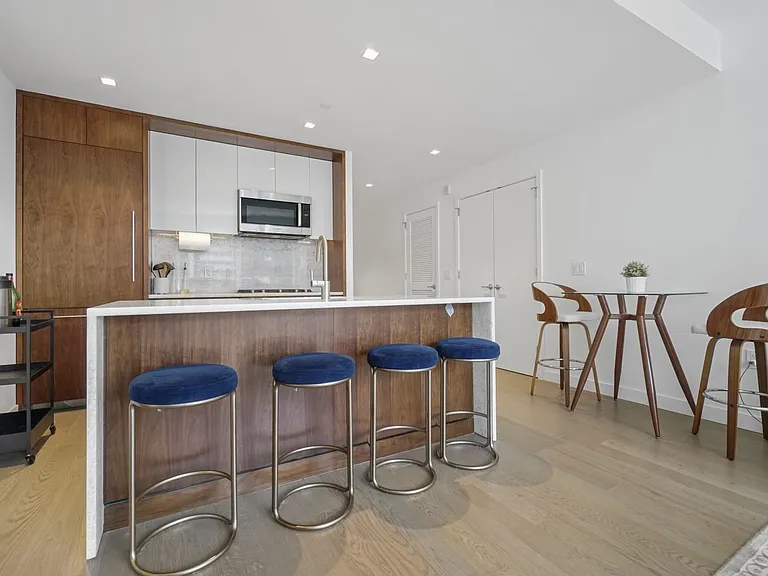 75 Park Ln S #2106 — Photo 8