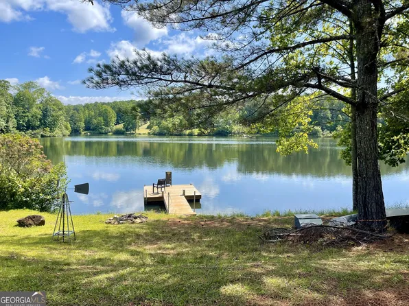 555 Barker Trail Rd, Cleveland, GA 30528
