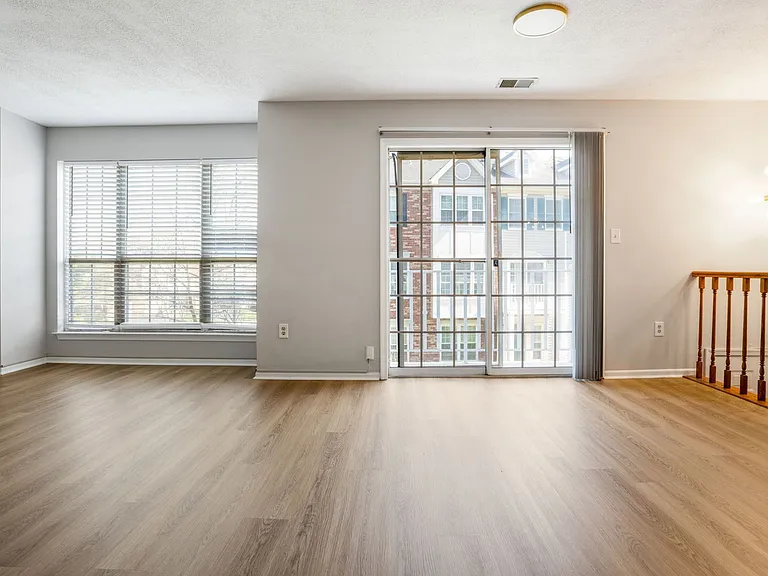 166 Sapphire Ln — Photo 30