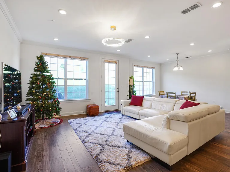 88 Aspen Dr — Photo 4