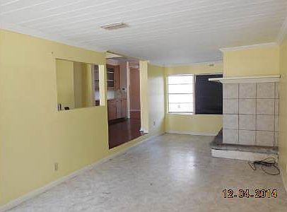 4th image of 324 SE Perry Ave