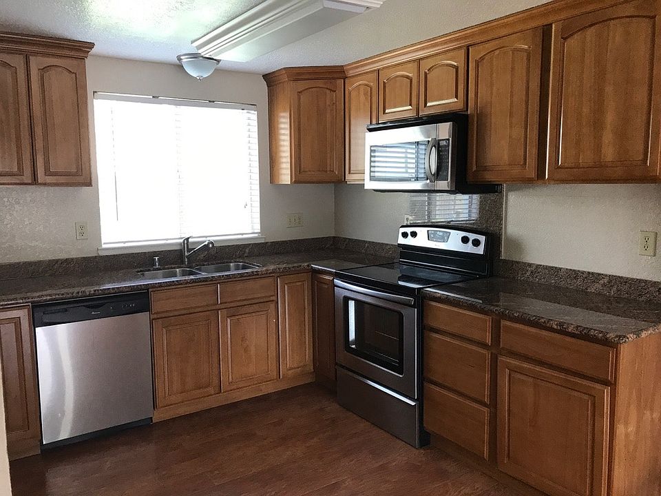 2nd image of 475 Peerless Way APT 10