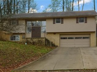 21 Zaccarino Ln, Cecil, PA 15321